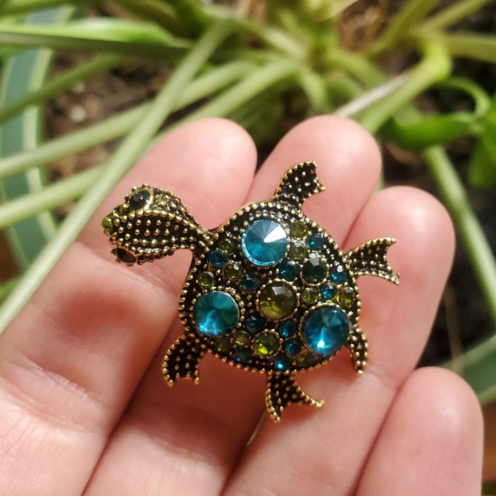 New Bejeweled Turtle Brooch Pin